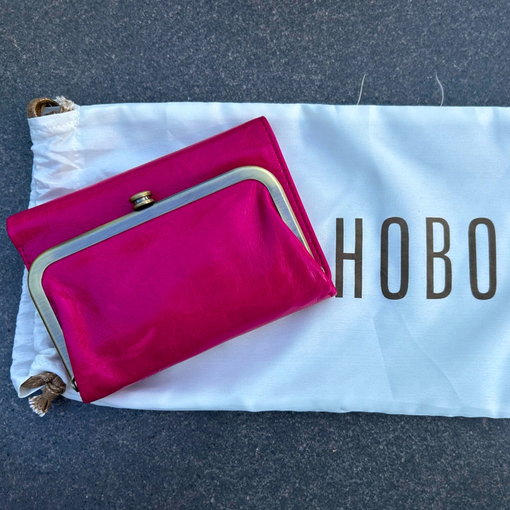 Hobo Robin Compact Wallet